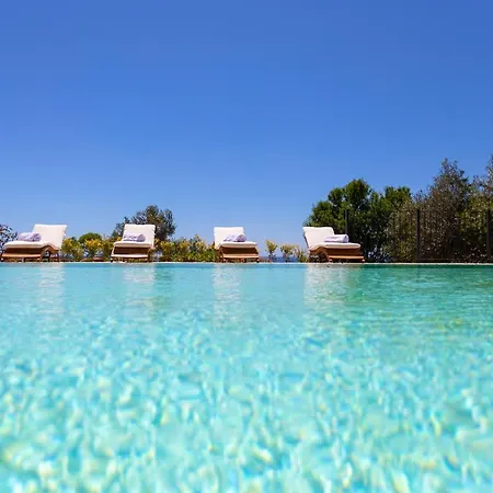 Villa Tenuta Regina Castrignano del Capo