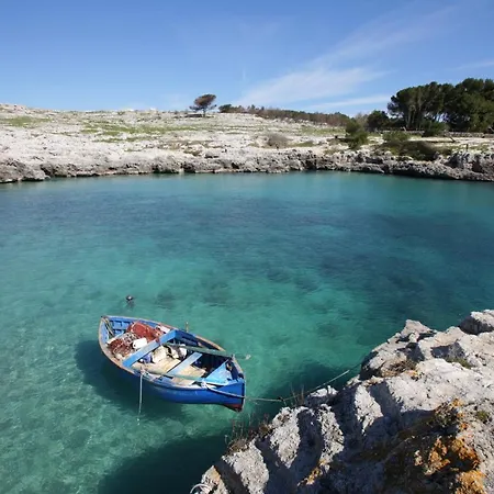 Villa Tenuta Regina Castrignano del Capo
